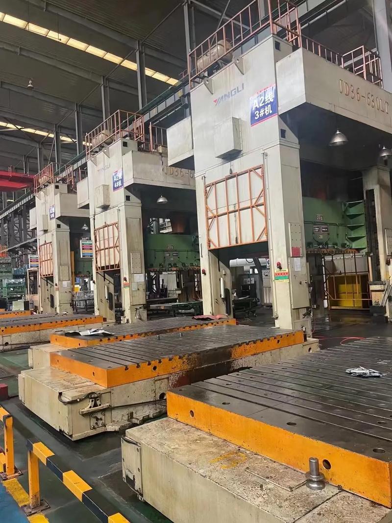 高效鍛壓解決方案 二手金豐1200T四點壓力機與揚力800T機械壓力機整線出售